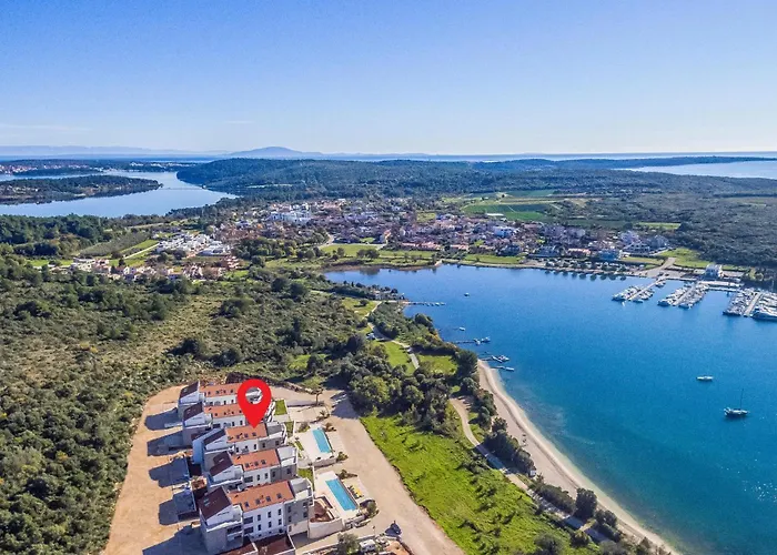 Beautiful Apartment In Pula With Wifi